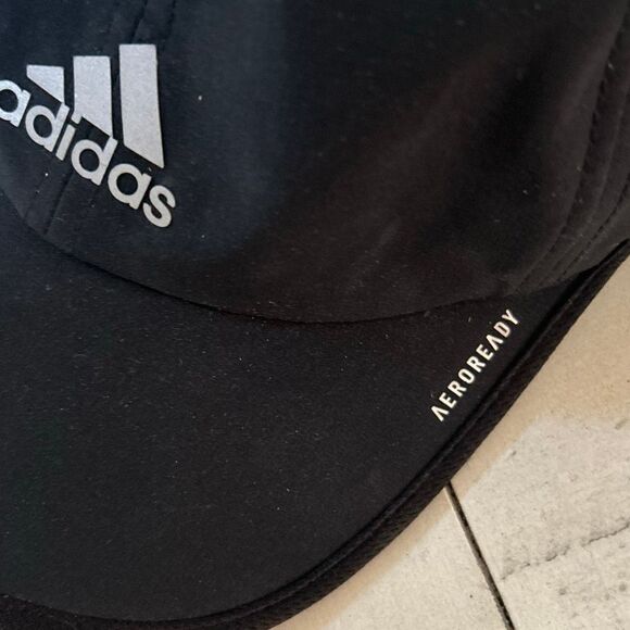 ADIDAS Black Featherlight Hat - Picture 4 of 4
